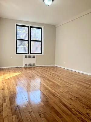 Rented by Keller Williams NYC | media 20