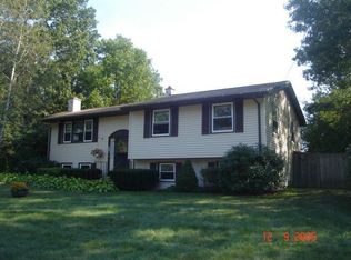 119 Patricia Dr, Bellingham, MA 02019