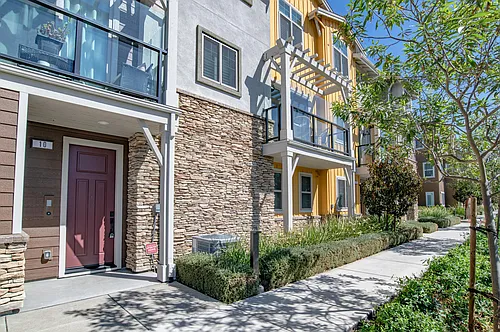 833 Tranquility Cir #10 Photo 1