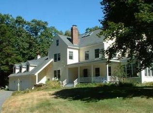 18 Belfield Rd, Cape Elizabeth, ME 04107