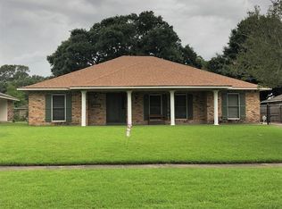 9039 Cottage Dr, Baton Rouge, LA 70806