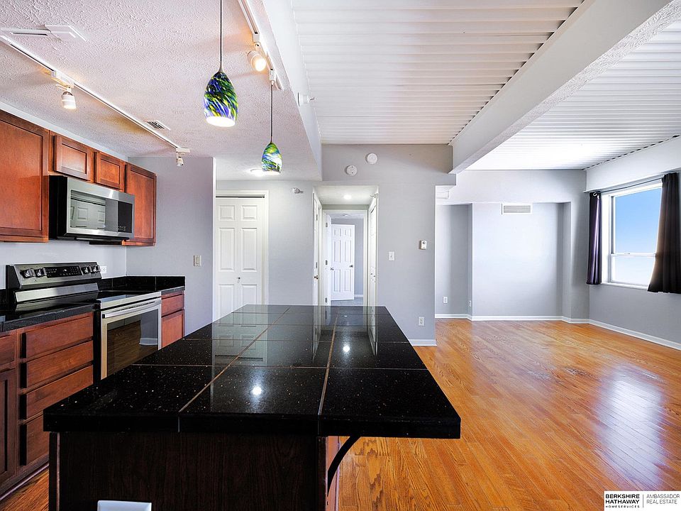 1st image of 105 N 31st Ave APT 709