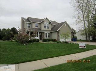 506 Drahner Dr, Eaton Rapids, MI