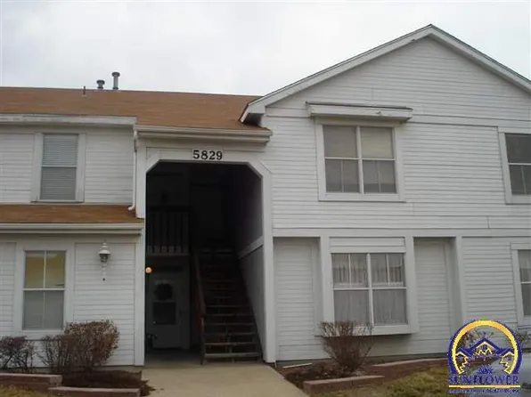 5829 SW 22nd Ter APT 2, Topeka, KS 66614