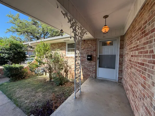 4416 Granbury Rd, Fort Worth, TX 76109