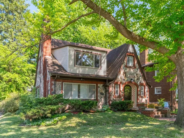 16614 Edinborough Rd, Detroit, MI 48219