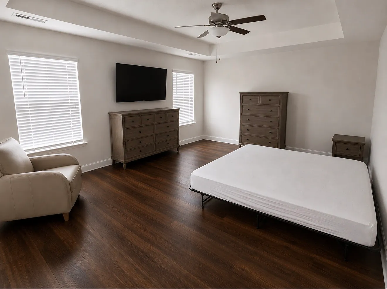 4 bed, 2214 sqft, $3,495 — Photo 3