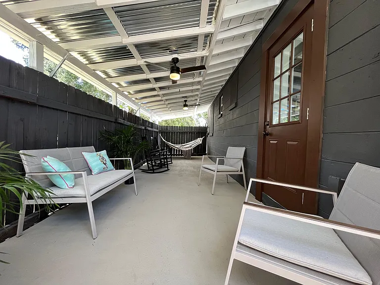 816 E Robson St #1 — Photo 9