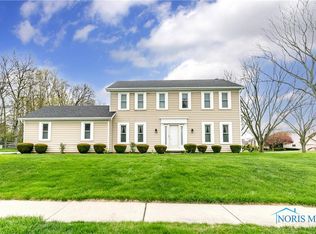 5260 Brandy Ln, Sylvania, OH 43560