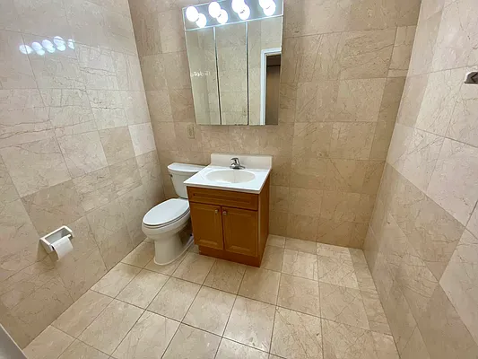 Rented by J PRESTON AND ASSOCIATES INC | media 15