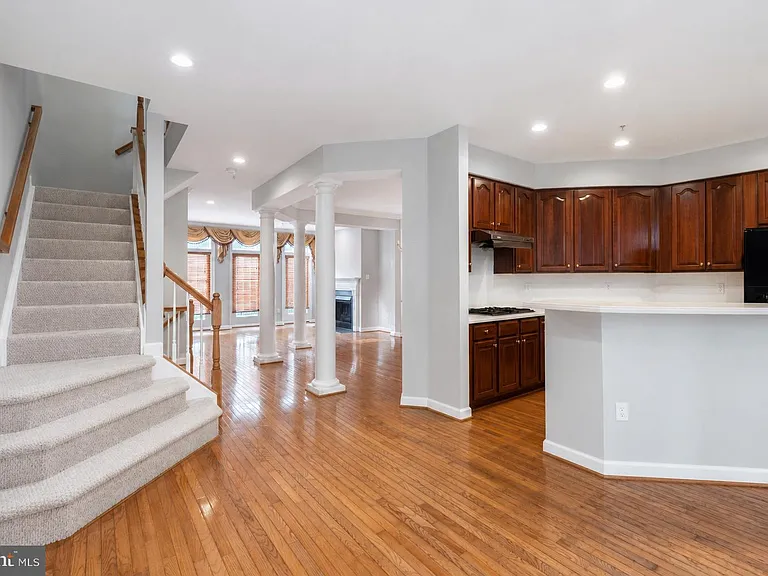8 Calabash Ct — Photo 16