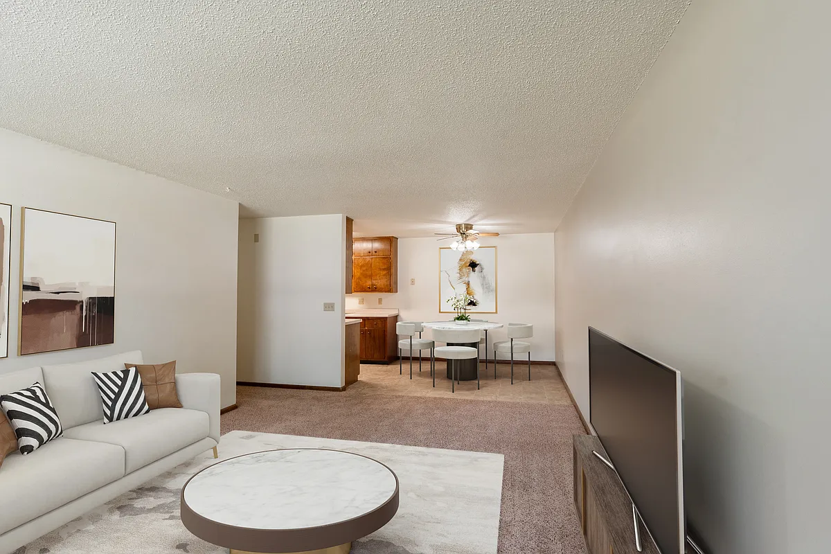 Fargo, ND Hawn Apartments | Living - Hawn Apartments