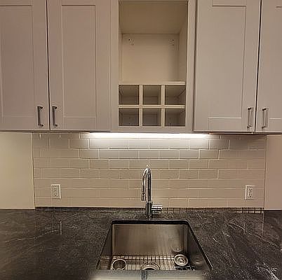 5th image of 217 E 116th St APT 2
