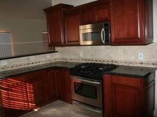 1719 Camino Pacifico