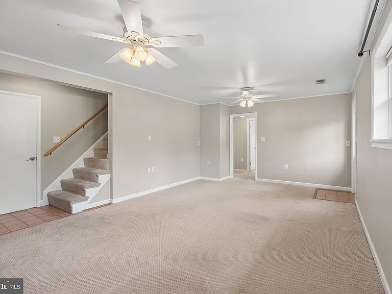 8109 Broadview Dr — Photo 20