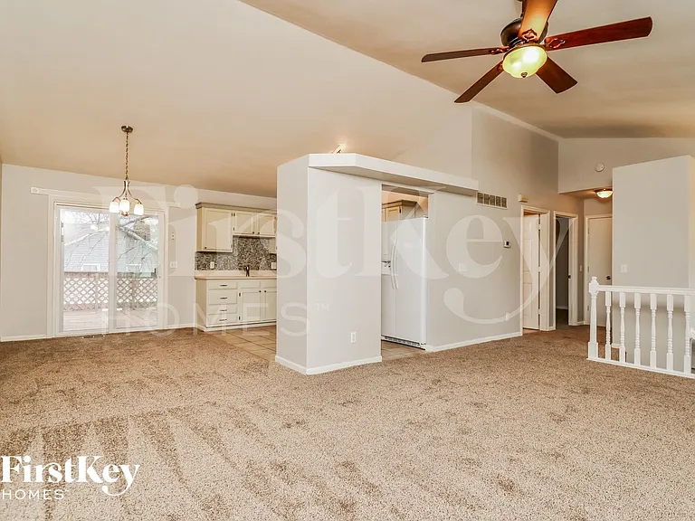 1831 Florine Ct — Photo 5