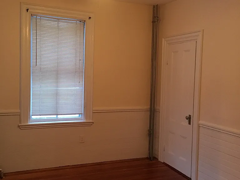 7 Burr St #1 — Photo 12