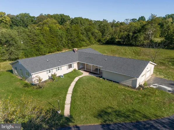 9197 Broadlands Ln, Nokesville, VA 20181