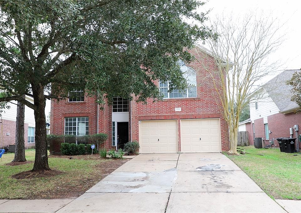 1st image of 5706 Saragosa Dr