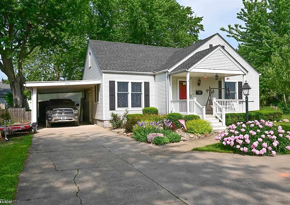 303 N West St, Bloomfield, IA 52537 Zillow