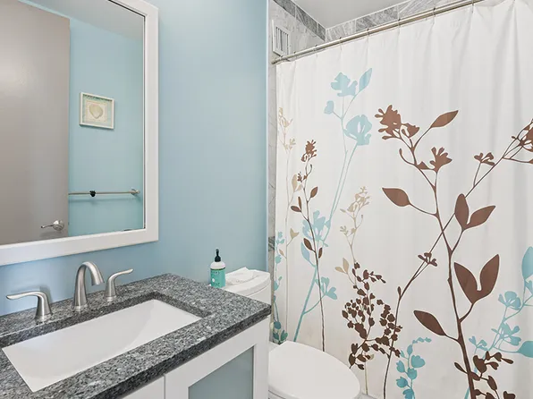 500 West 43rd Street image 8 of 12