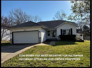 2702 S 14th St, Ozark, MO 65721