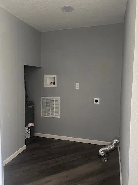 3 bed, $1,000 — Photo 2