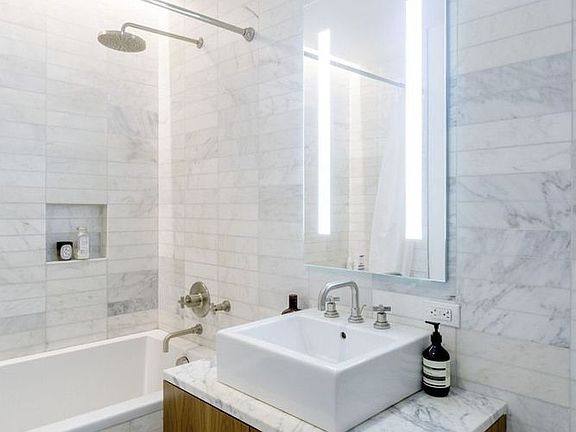 4th image of 280 Metropolitan Ave APT 4E