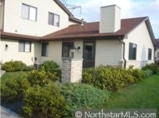 9050 Underwood Ln N, Maple Grove, MN 55369