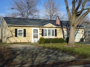 1025 Bel Aire Dr, Rantoul, IL 61866