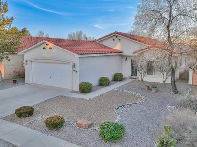 7643 Calle Comodo NE, Albuquerque, NM, 87113