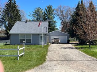 1182 Tanglewood Dr, Saint Helen, MI 48656
