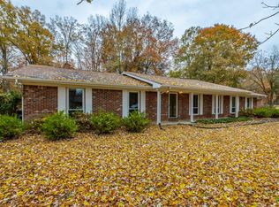 7608 W Clearwater Rd, Hixson, TN 37343