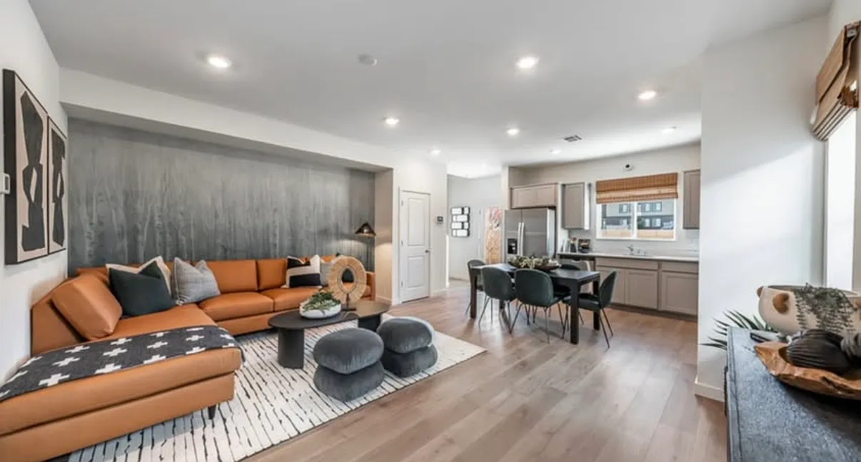 3 bed, 2.5 bath, 1500 sqft, $850 — Photo 4