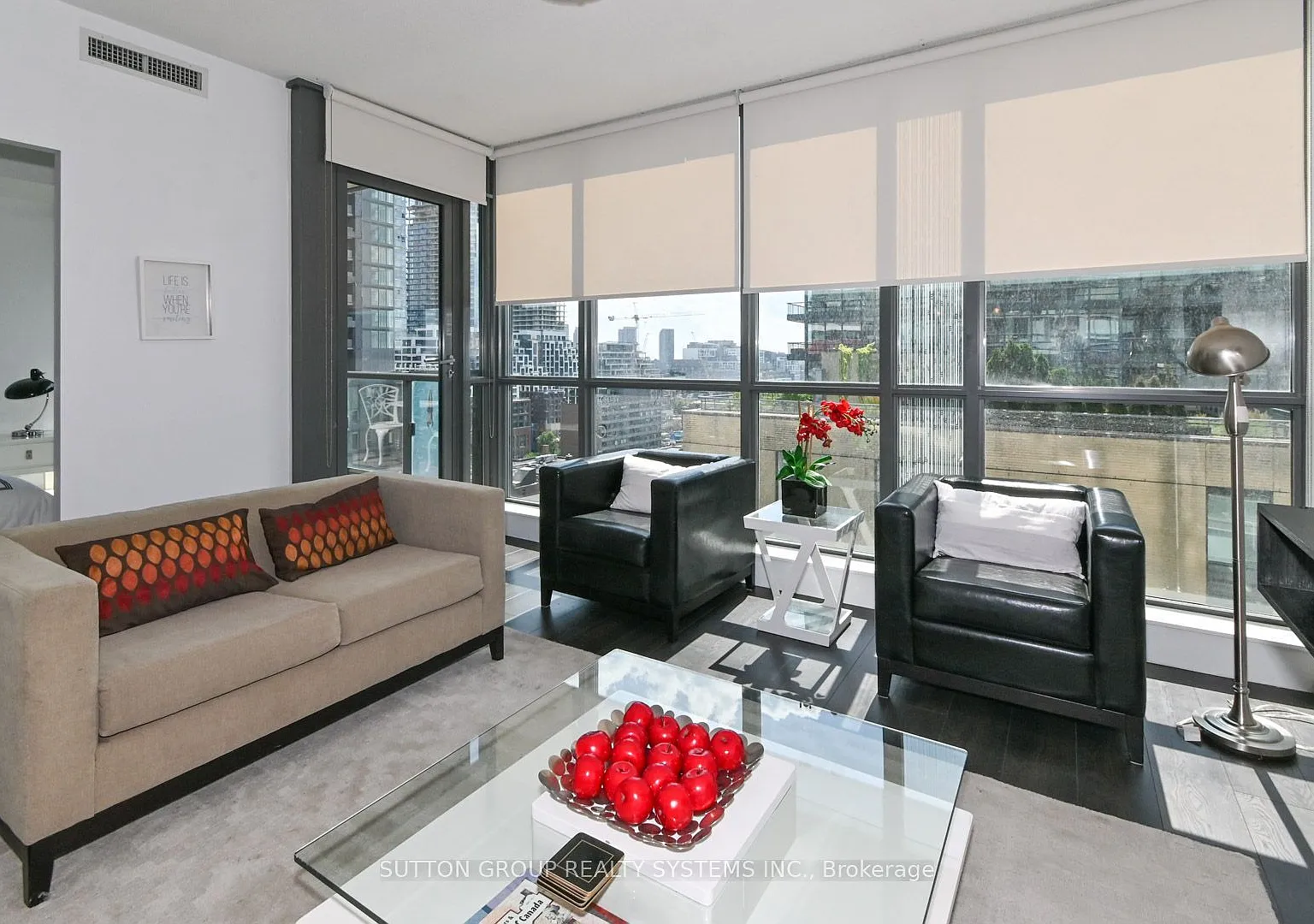1 bed, $2,800 — Photo 2