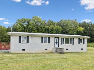 954 Locke Creek Rd, Readyville, TN 37149