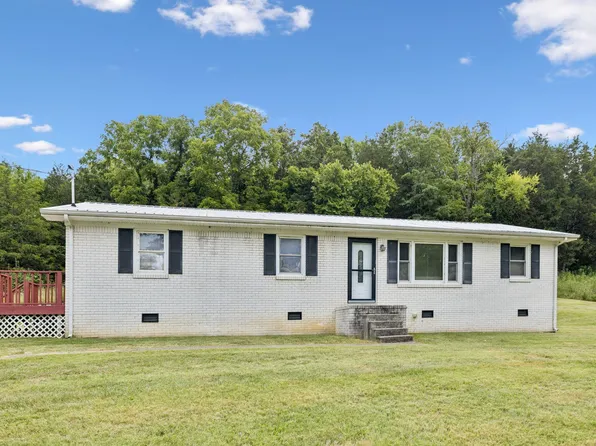954 Locke Creek Rd, Readyville, TN 37149