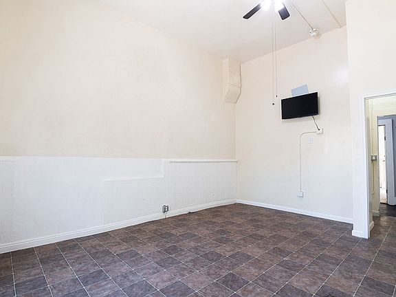 2nd image of 131 S Boyle Ave #11