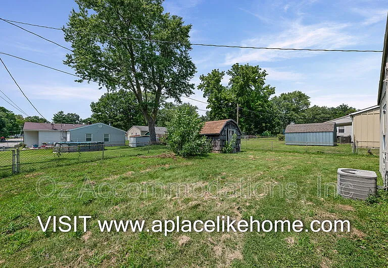 3310 Iroquois Ln — Photo 24