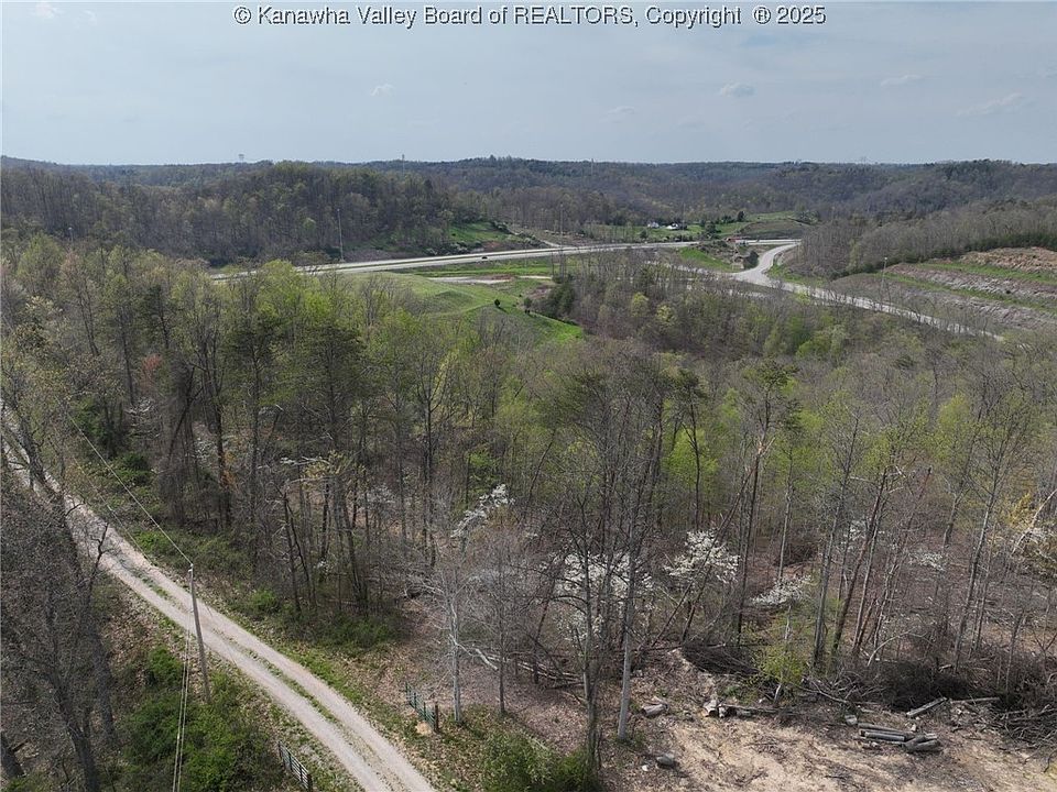 2nd image of 105 Red Knob Rd