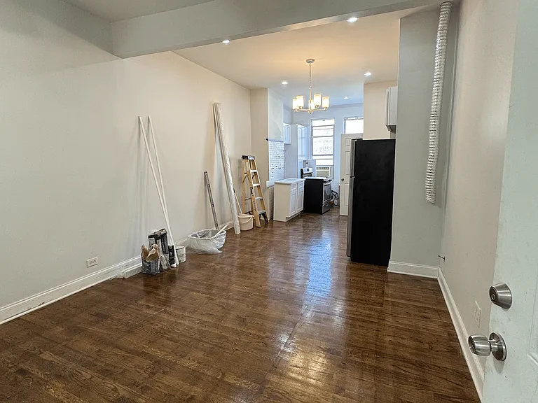 73-16 70th St #2L — Photo 1