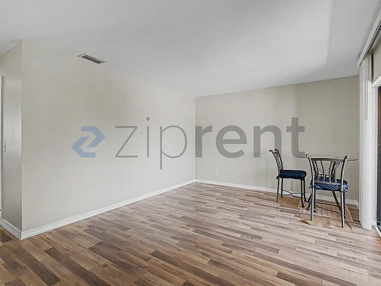 1409 Lake Ave #6 — Photo 6