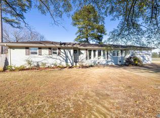 501 Pearce St, Florence, AL 35633