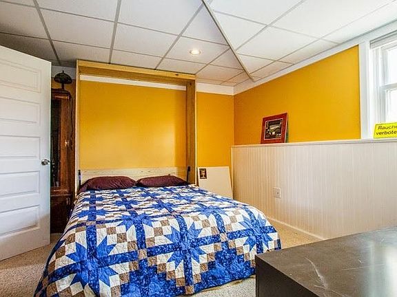 3rd image of 6432 Clematis Dr