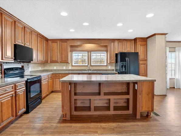 22115 County Road 271, Wheatland, MO 65779