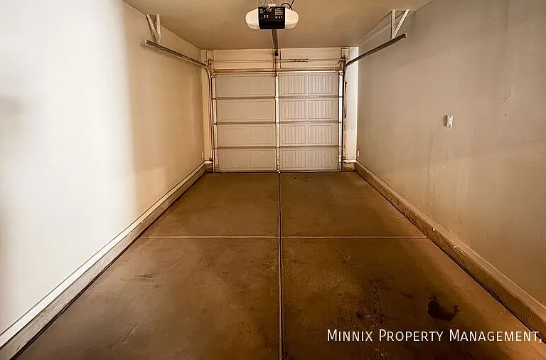 2120 N Jayton Ave #A — Photo 21