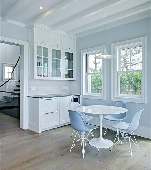 34 Western Ave — Photo 4