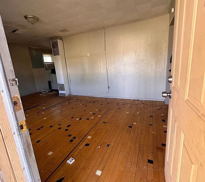 921 S Wilhelm Ave, TX 79083 Zillow