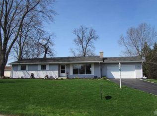 17 Linda Ln, Columbia City, IN 46725