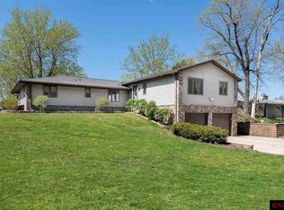 58315 County Road 21, New Ulm, MN 56073